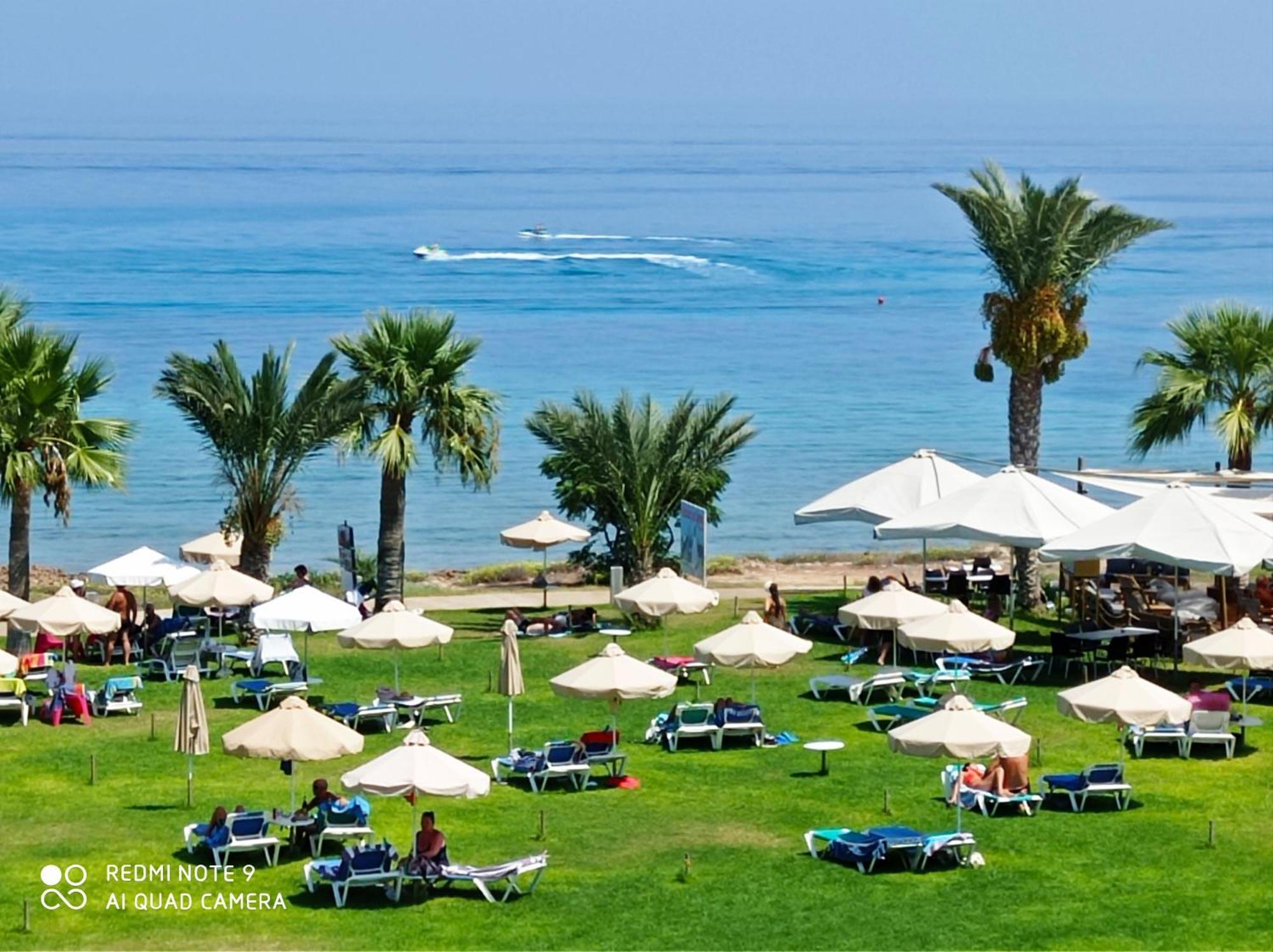 פרוטאראס Polyxenia Isaak Luxury Villas And Apartments מראה חיצוני תמונה