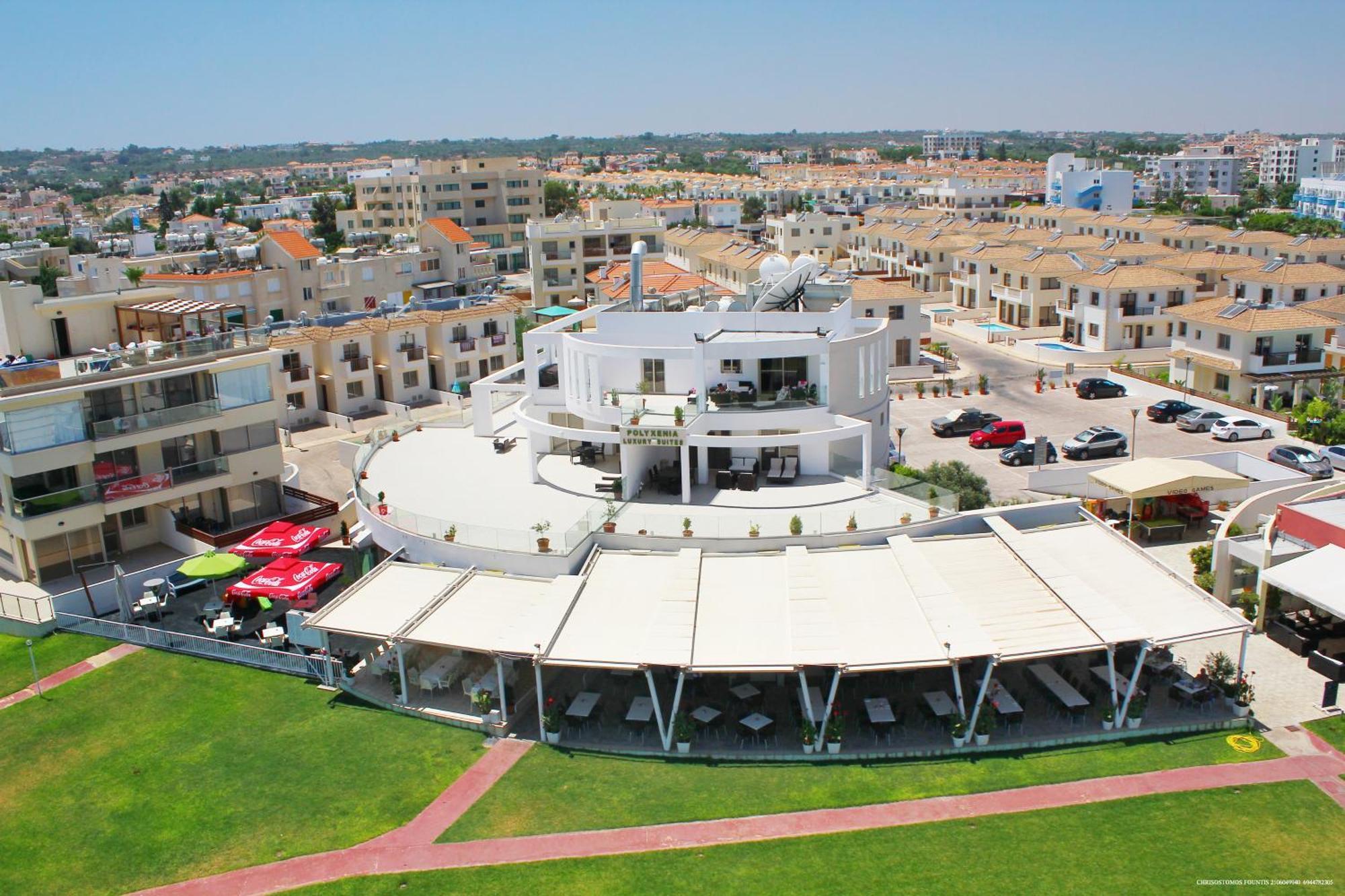 פרוטאראס Polyxenia Isaak Luxury Villas And Apartments מראה חיצוני תמונה