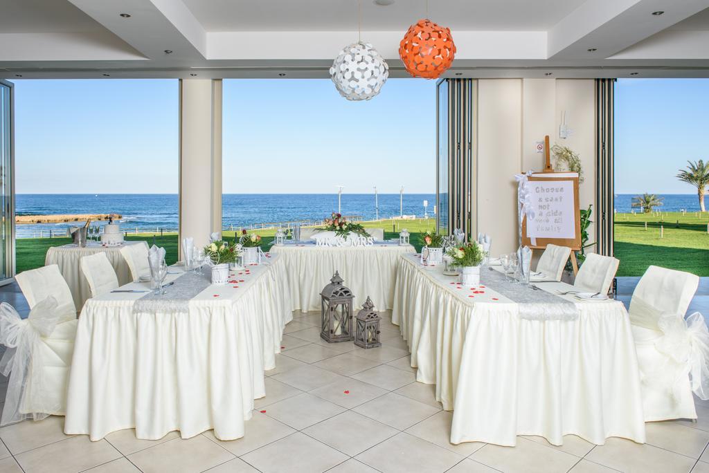 פרוטאראס Polyxenia Isaak Luxury Villas And Apartments מראה חיצוני תמונה