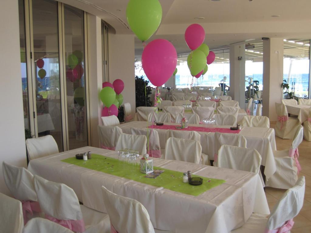 פרוטאראס Polyxenia Isaak Luxury Villas And Apartments מראה חיצוני תמונה